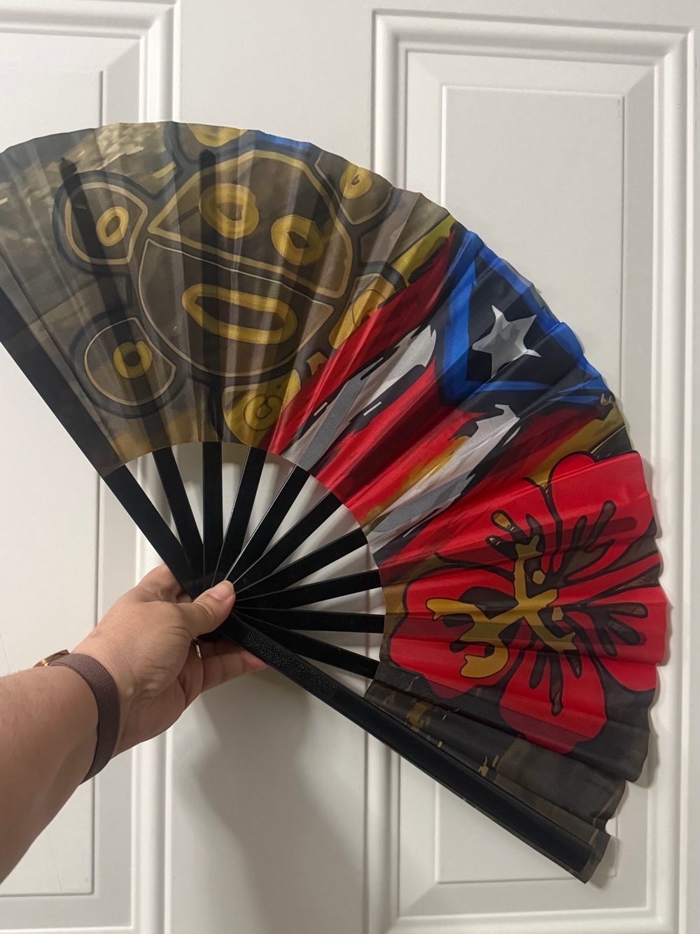 Puerto Rico Folding Hand Fan - Picture 4 of 8